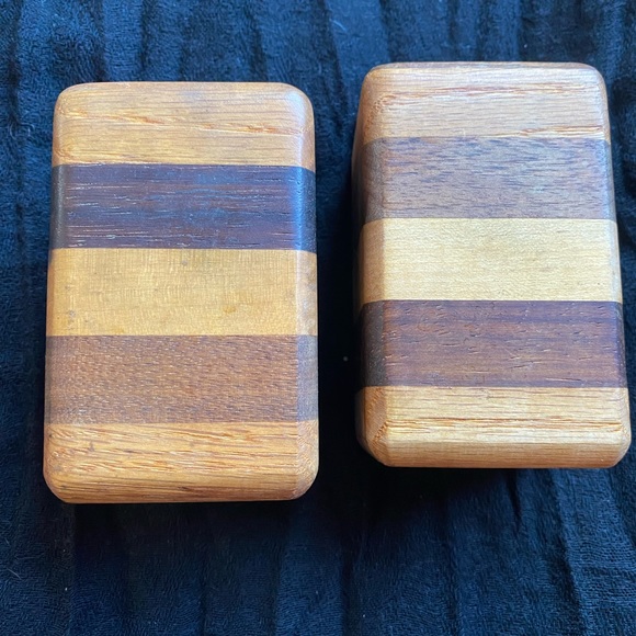 VTG Mid Century Handcrafted Wooden Pepper and Salt Shaker Set! - Picture 3 of 8